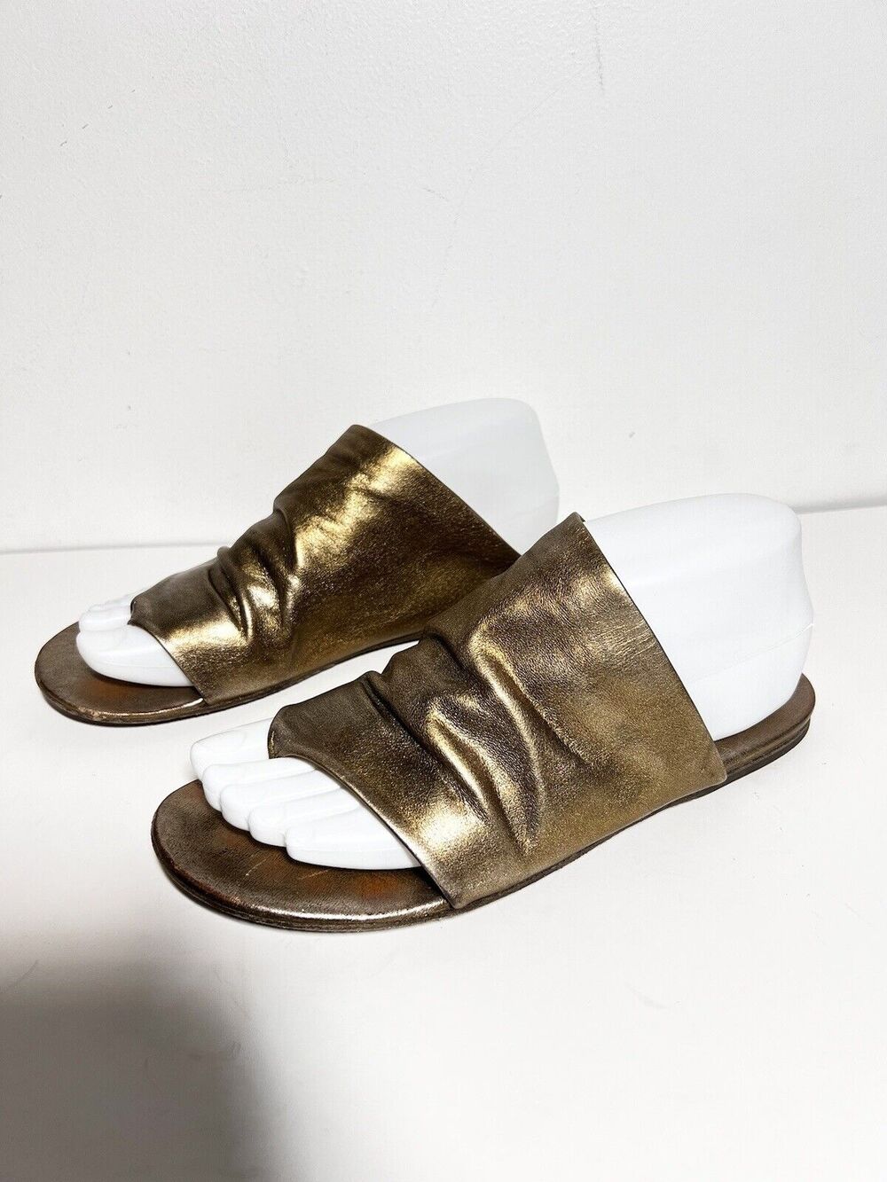 Marsell EUC Metallic Leather Arsella Flip Flop Flat Sandal Size 37 EU 7 US $765